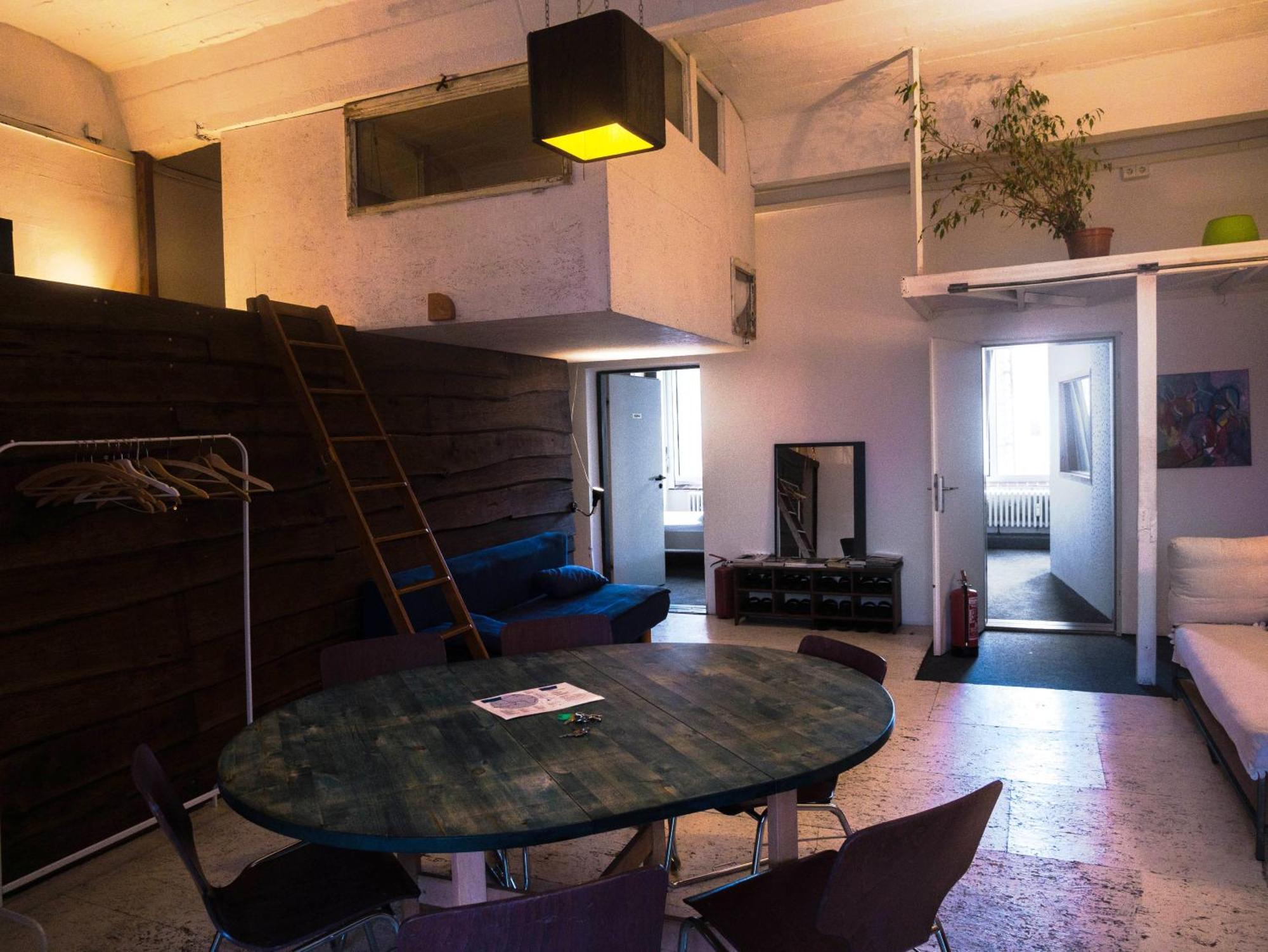 Einzigartige 140Qm Loft Fur Familie Und Freunde - Am Spree! Apartment - Berlin — Photos 2